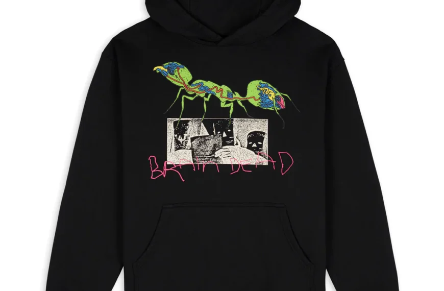 ANT WAR HOODED SWEATSHIRT - BLACK